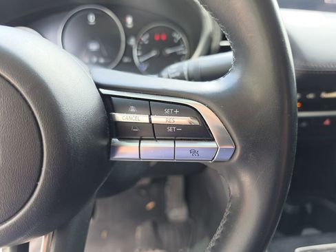 Used 2023 MAZDA MAZDA3 s FWD image 27
