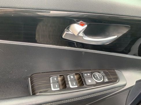 Used 2020 Kia Sorento L image 24