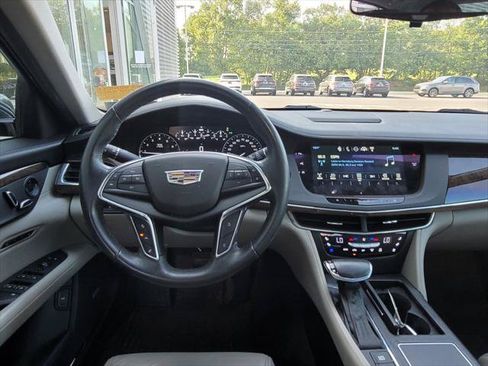Used 2018 Cadillac CT6 Luxury AWD/4WD image 17