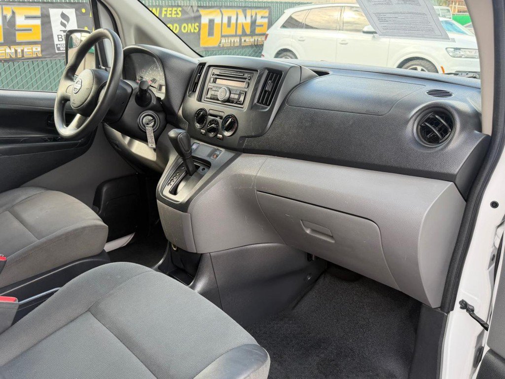Used 2017 Nissan NV200 S w/ Back Door Glass Package FWD image 28