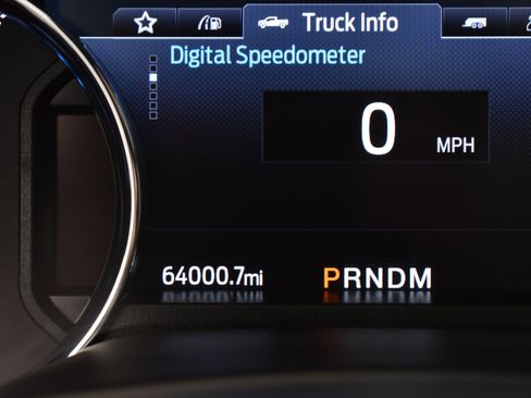 Used 2022 Ford F250 Lariat w/ Black Appearance Package image 15