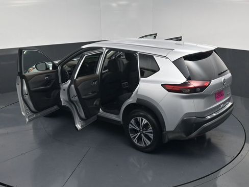 Used 2022 Nissan Rogue SV AWD/4WD image 23