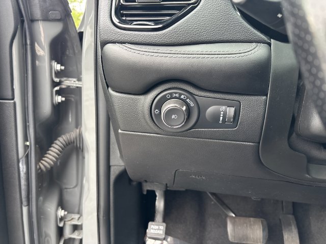Used 2022 Dodge Durango GT AWD/4WD image 31