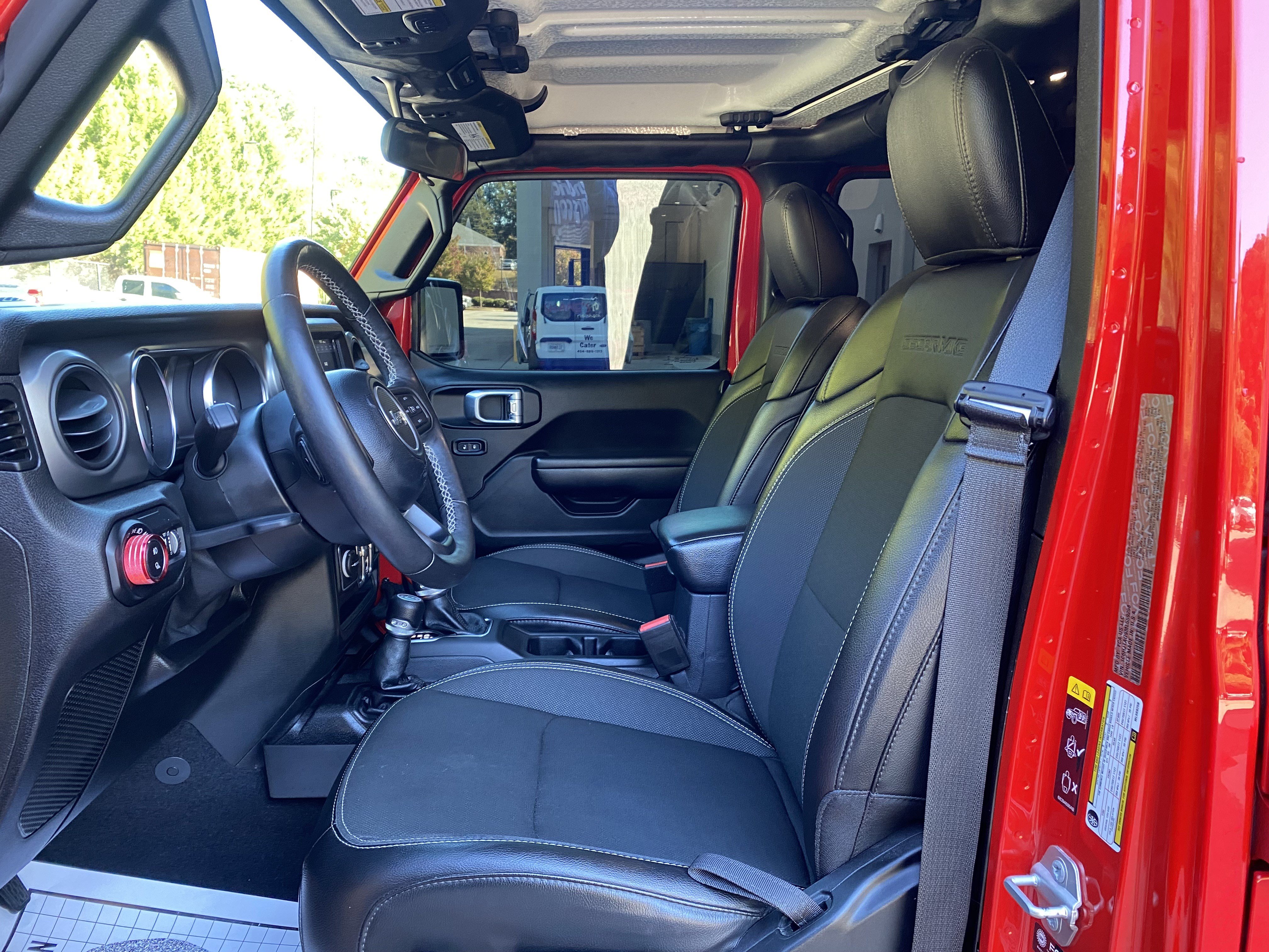 Used 2021 Jeep Gladiator Sport AWD/4WD image 16