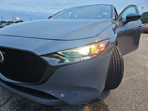 New 2026 MAZDA MAZDA3 Carbon image 33