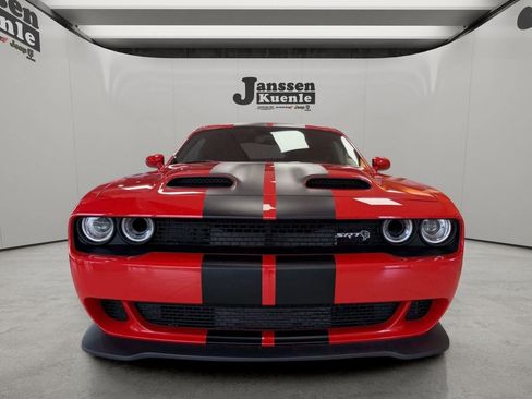 Used 2023 Dodge Challenger SRT Hellcat RWD image 4