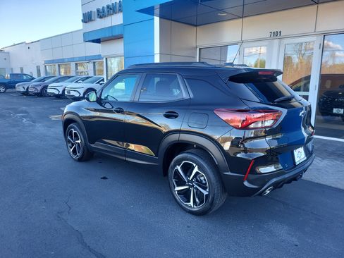 Certified 2023 Chevrolet TrailBlazer RS w/ Convenience Package image 8