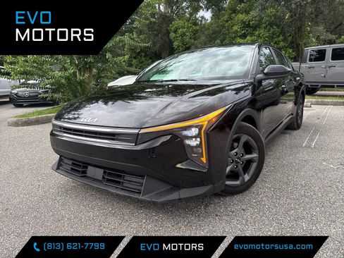 Used 2025 Kia K4 FWD image 1