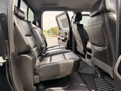 Used 2019 Chevrolet Silverado 2500 LTZ w/ Duramax Plus Package AWD/4WD image 21