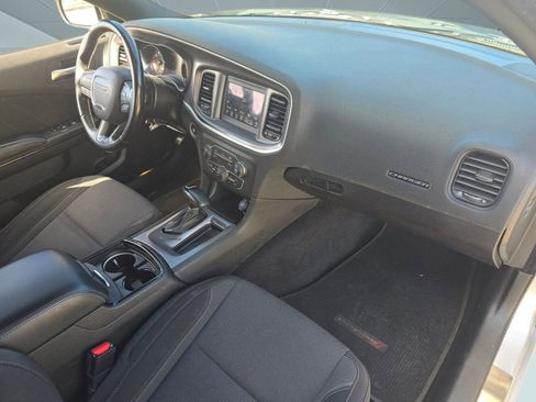 Used 2022 Dodge Charger SXT w/ Blacktop Package image 29