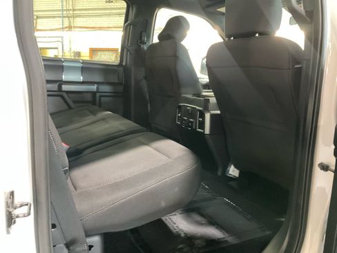 Used 2017 Ford F150 XLT w/ Equipment Group 302A Luxury AWD/4WD image 19
