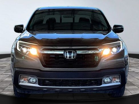 Used 2020 Honda Ridgeline RTL-E image 2