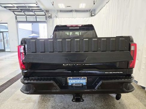 Certified 2024 GMC Sierra 2500 Denali Ultimate image 12