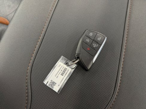 Used 2024 GMC Sierra 1500 AT4 w/ Technology Package image 33