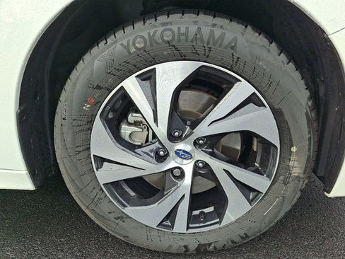 Certified 2025 Subaru Legacy Premium image 7