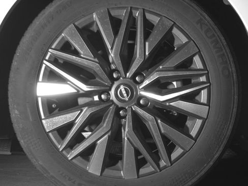 Used 2025 Nissan Altima 2.5 SV image 13