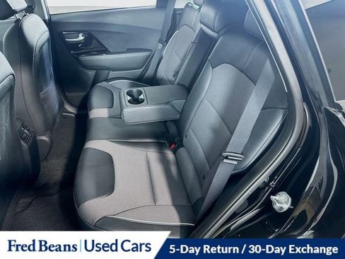 Used 2021 Kia Niro EX w/ Cold Weather Package image 16