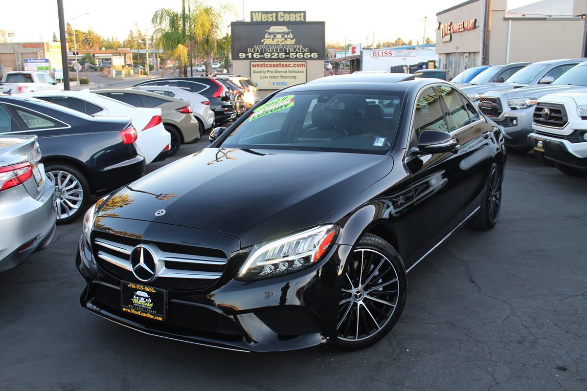 Used 2019 Mercedes-Benz C 300 Sedan image 2