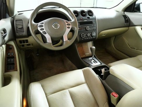 Used 2007 Nissan Altima 3.5 SE w/ XM Premium Pkg image 4