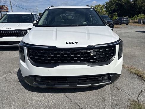 New 2026 Kia Carnival LX image 2