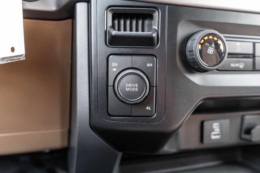 Used 2023 Ford F150 XLT AWD/4WD image 24