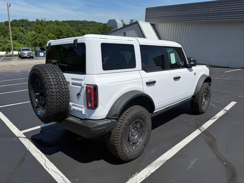 New 2025 Ford Bronco Badlands image 32