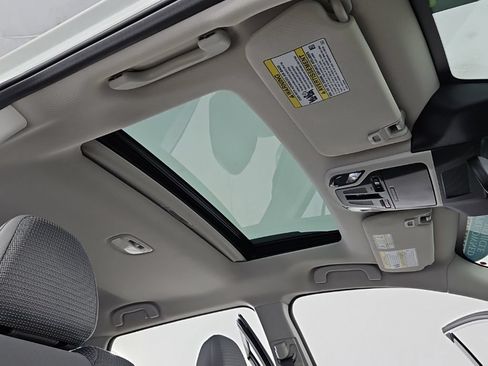 Certified 2025 Subaru Outback Premium AWD/4WD image 18