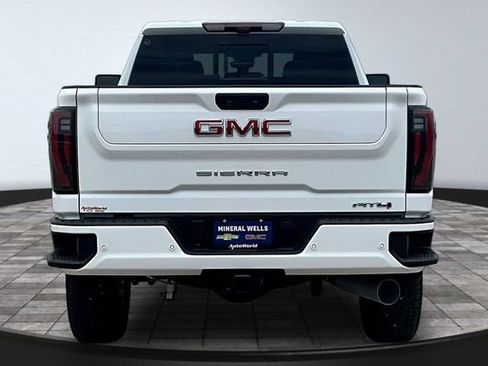 New 2025 GMC Sierra 2500 AT4 w/ AT4 Premium Plus Package AWD/4WD image 6
