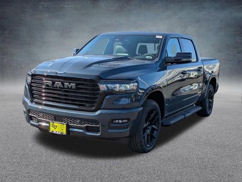 New 2026 RAM 1500 Laramie AWD/4WD image 7