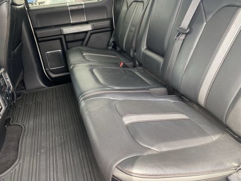 Used 2018 Ford F150 Platinum w/ Equipment Group 701A Luxury AWD/4WD image 29