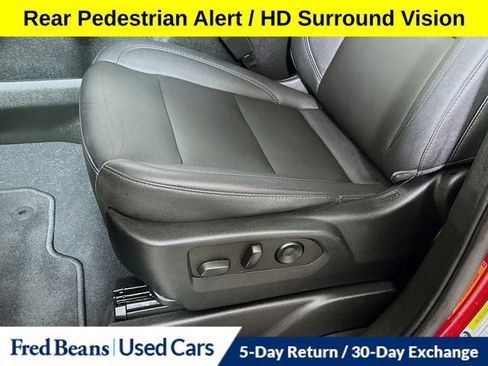 Certified 2023 Chevrolet Tahoe Z71 w/ Luxury Package image 21