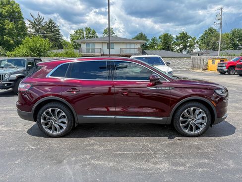 Used 2022 Lincoln Nautilus Reserve w/ Equipment Group 201A AWD/4WD image 20