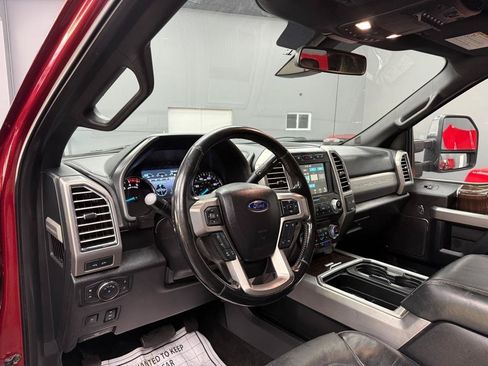 Used 2017 Ford F350 Platinum w/ Platinum Ultimate Package AWD/4WD image 22