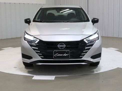 Certified 2025 Nissan Versa S w/ Trunk Package image 3