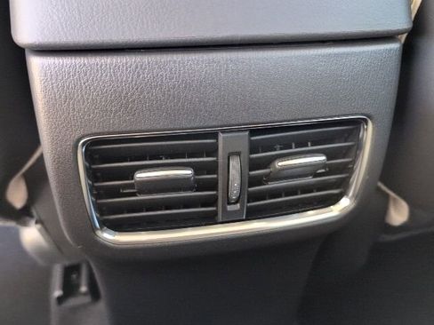 Used 2025 MAZDA CX-5 AWD 2.5 S w/ Preferred Package image 6