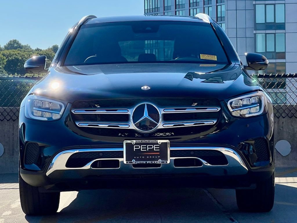 Certified 2022 Mercedes-Benz GLC 300 4MATIC image 3
