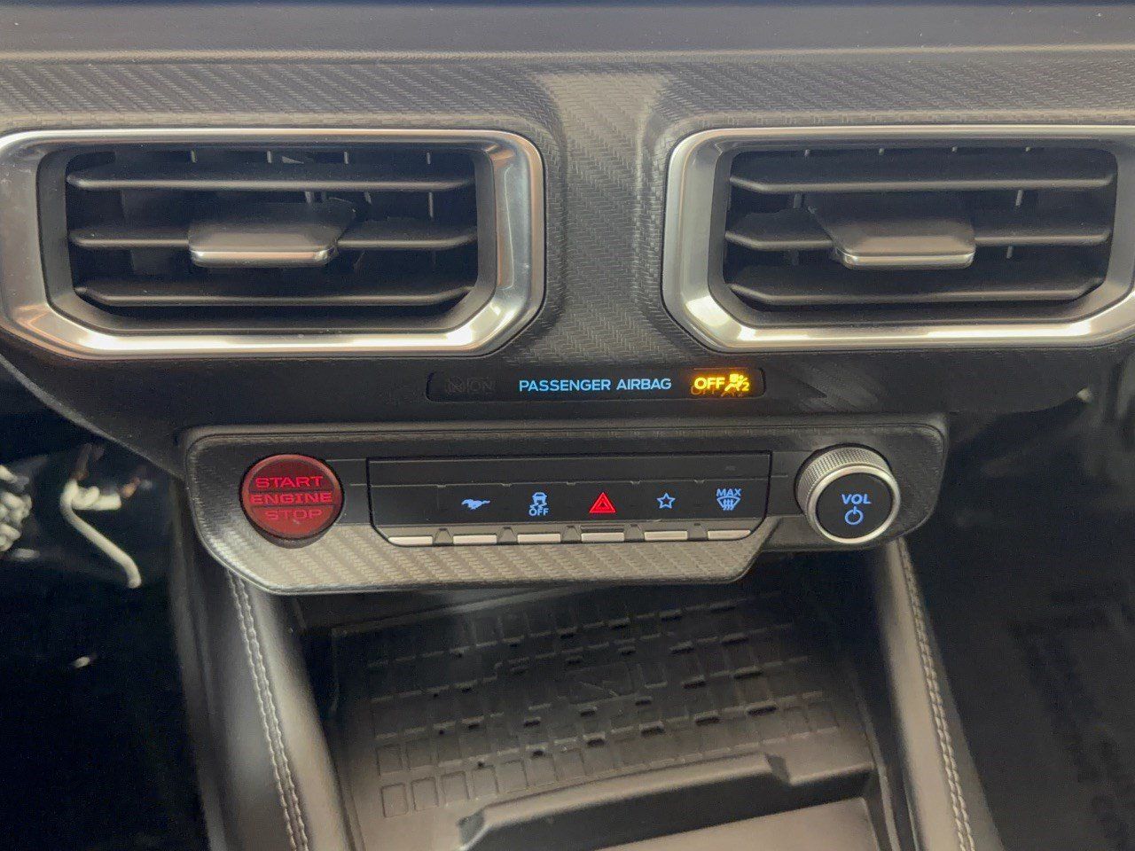 Used 2024 Ford Mustang GT Premium RWD image 22