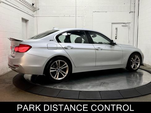 Used 2017 BMW 330e RWD image 11