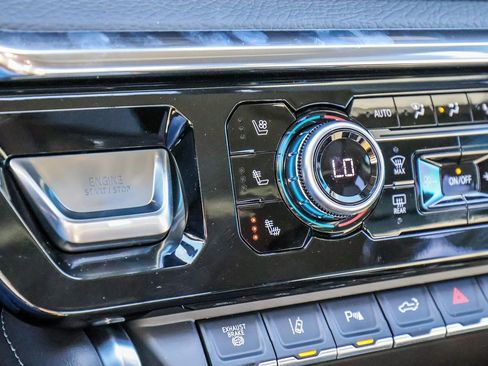 New 2026 GMC Sierra 3500 Denali w/ Denali Reserve Package image 32