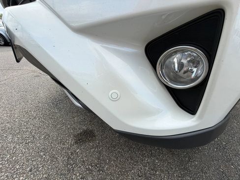 Used 2017 Toyota RAV4 Limited w/ Advanced Technology Package image 68