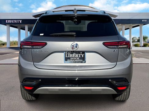 Used 2022 Buick Envision Essence w/ Technology Package II image 4