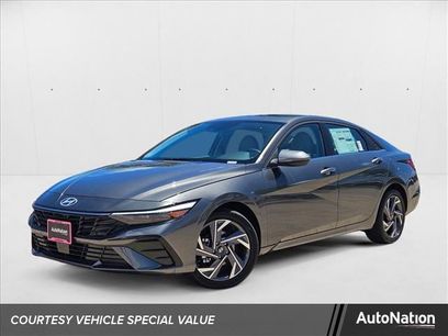 New 2025 Hyundai Elantra Limited