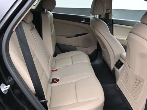 Used 2016 Hyundai Tucson Limited w/ Option Group 03 image 12