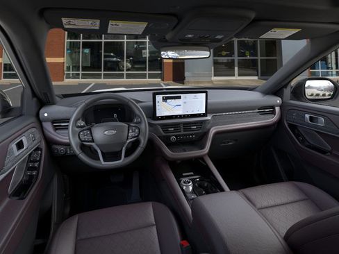 New 2025 Ford Explorer Platinum image 9