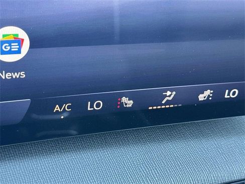 New 2026 Buick Enclave Preferred image 17