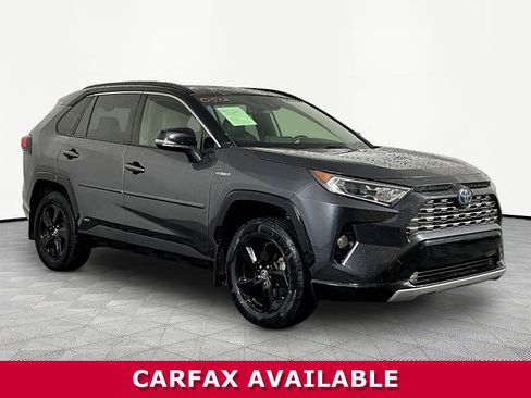 Used 2019 Toyota RAV4 XSE w/ All Weather Liner Package AWD/4WD image 3