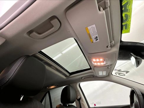 Used 2026 Mercedes-Benz GLE 450 4MATIC image 28