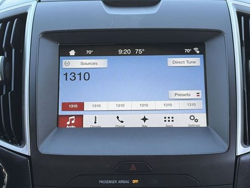 Used 2018 Ford Edge SEL w/ Equipment Group 201A FWD image 22