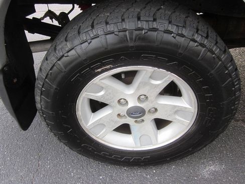 Used 2002 Ford F150 Lariat image 15