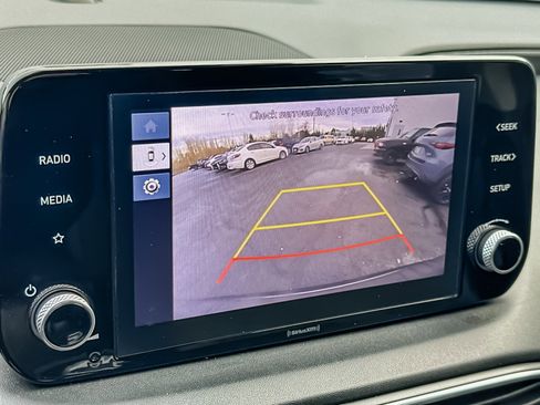 Used 2022 Hyundai Santa Fe SEL Convenience w/ Cargo Package image 19